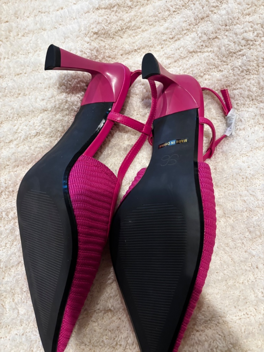 Cost Island Heels - Picture 3 of 4